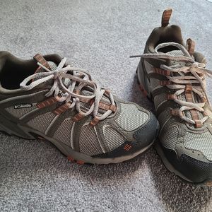 Columbia Hiking Shoes